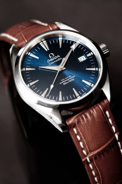 Omega Azul Aqua Terra con correa de cuero